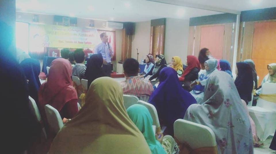 Seminar Parenting Namin AB Ibnu Solihin 3